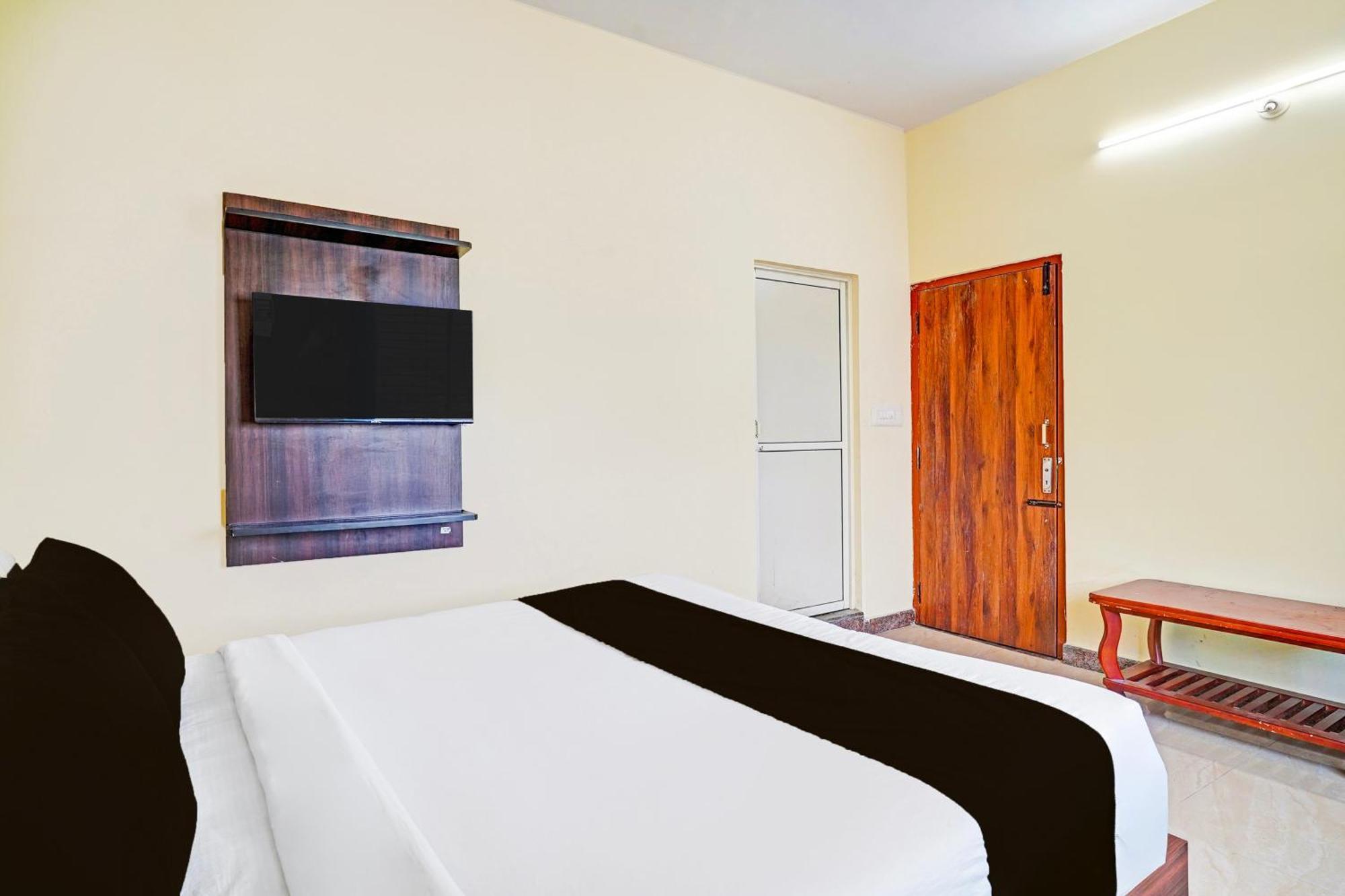 Super Hotel O Srigandhakavalu Formerly Chamundeshwari Lodging Jalahalli Luaran gambar